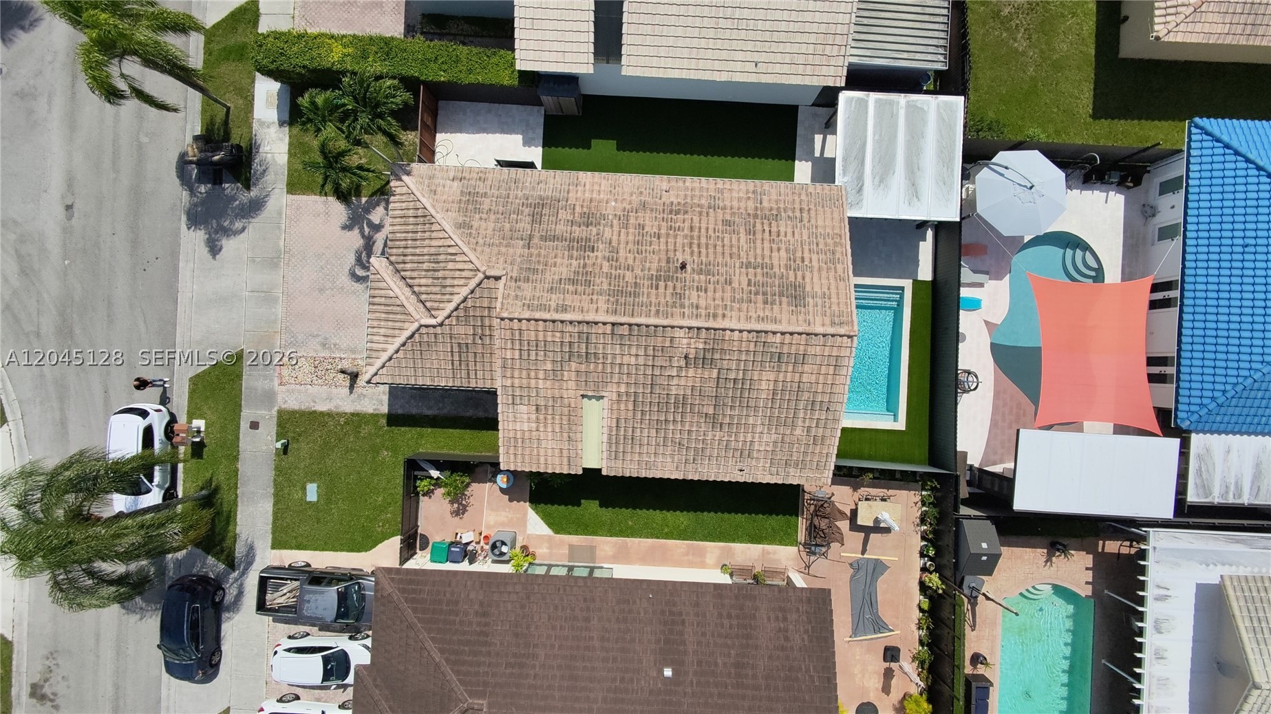 LE MIRAGE - Residential Lease