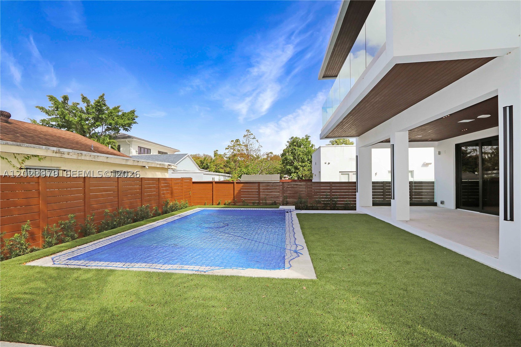 HOLLEMAN PARK - Residential