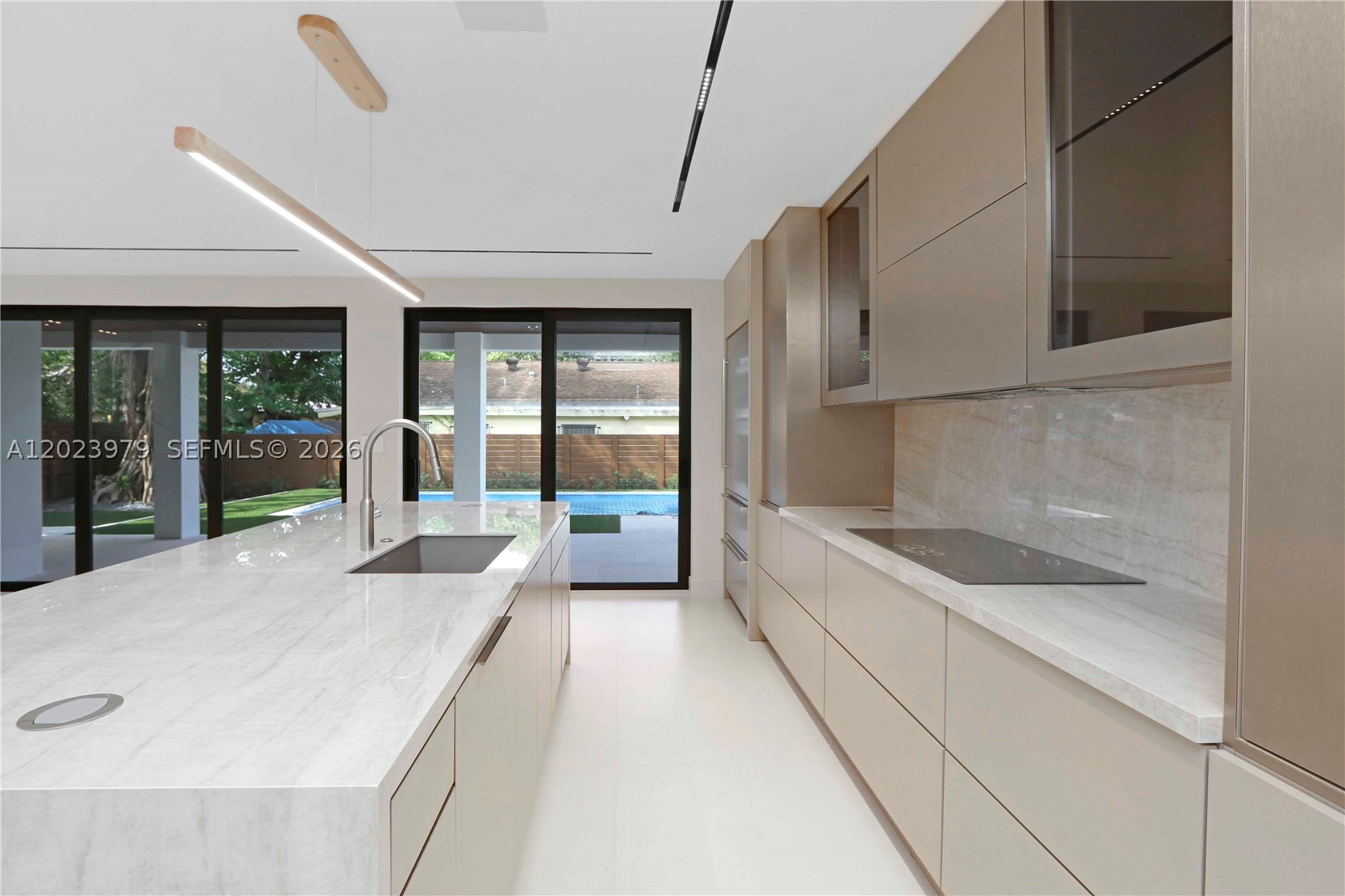 HOLLEMAN PARK - Residential