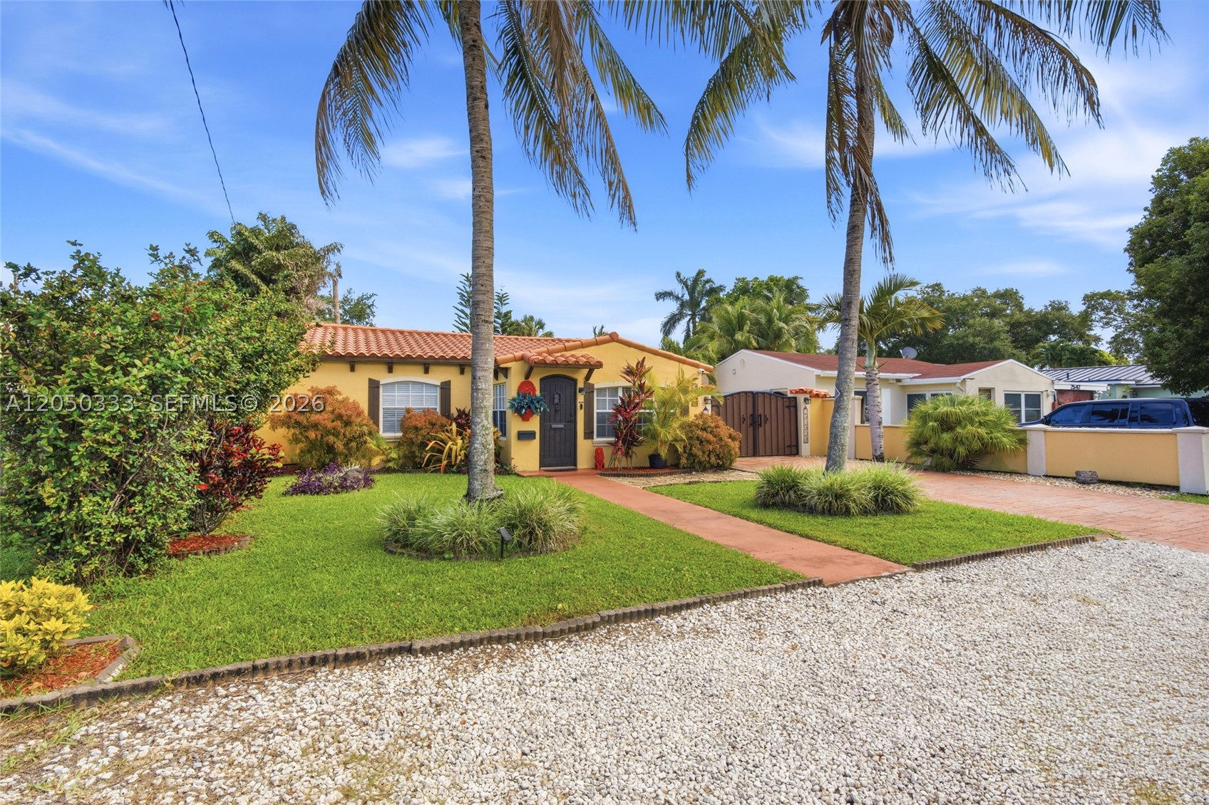HOLLYWOOD PARK - Residential