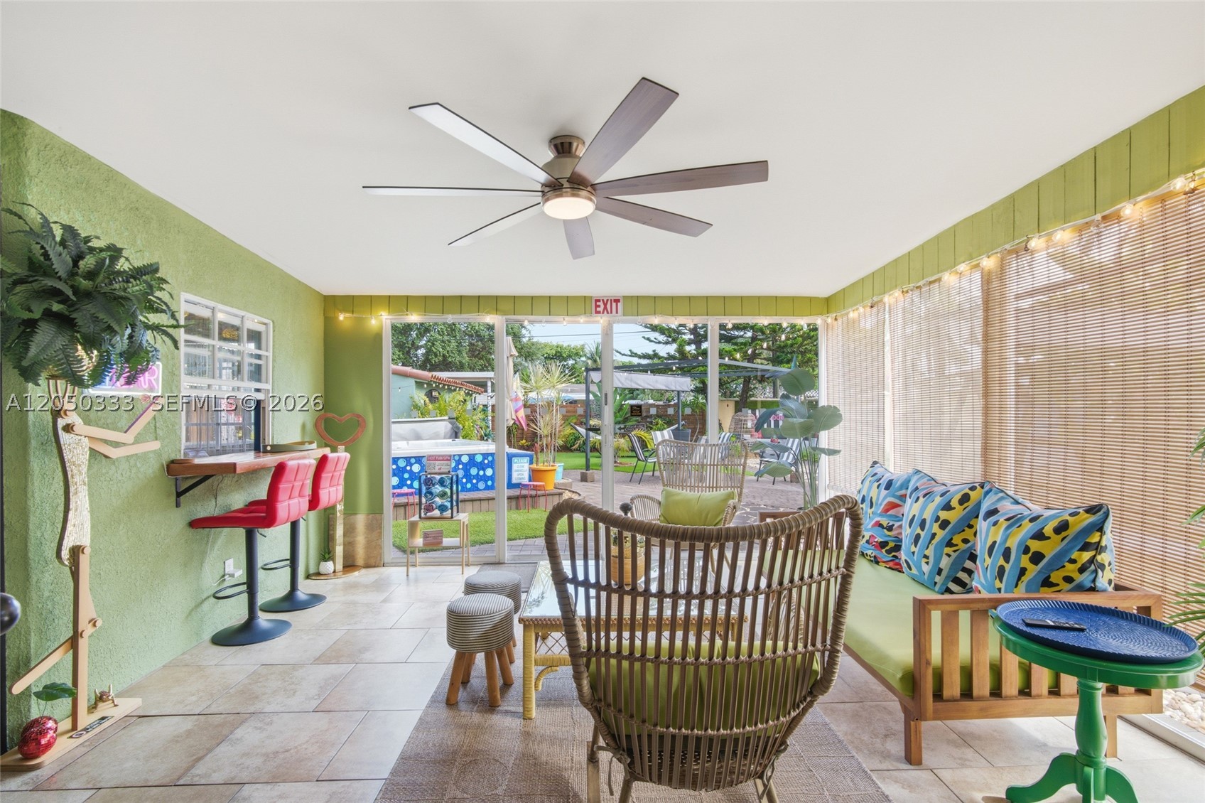 HOLLYWOOD PARK - Residential