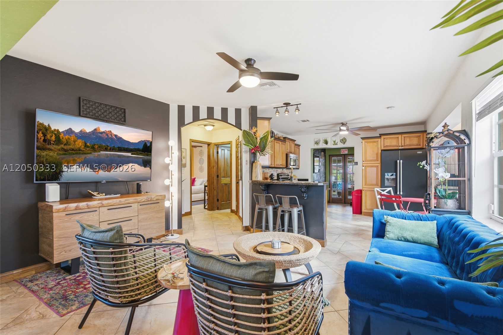 HOLLYWOOD PARK - Residential