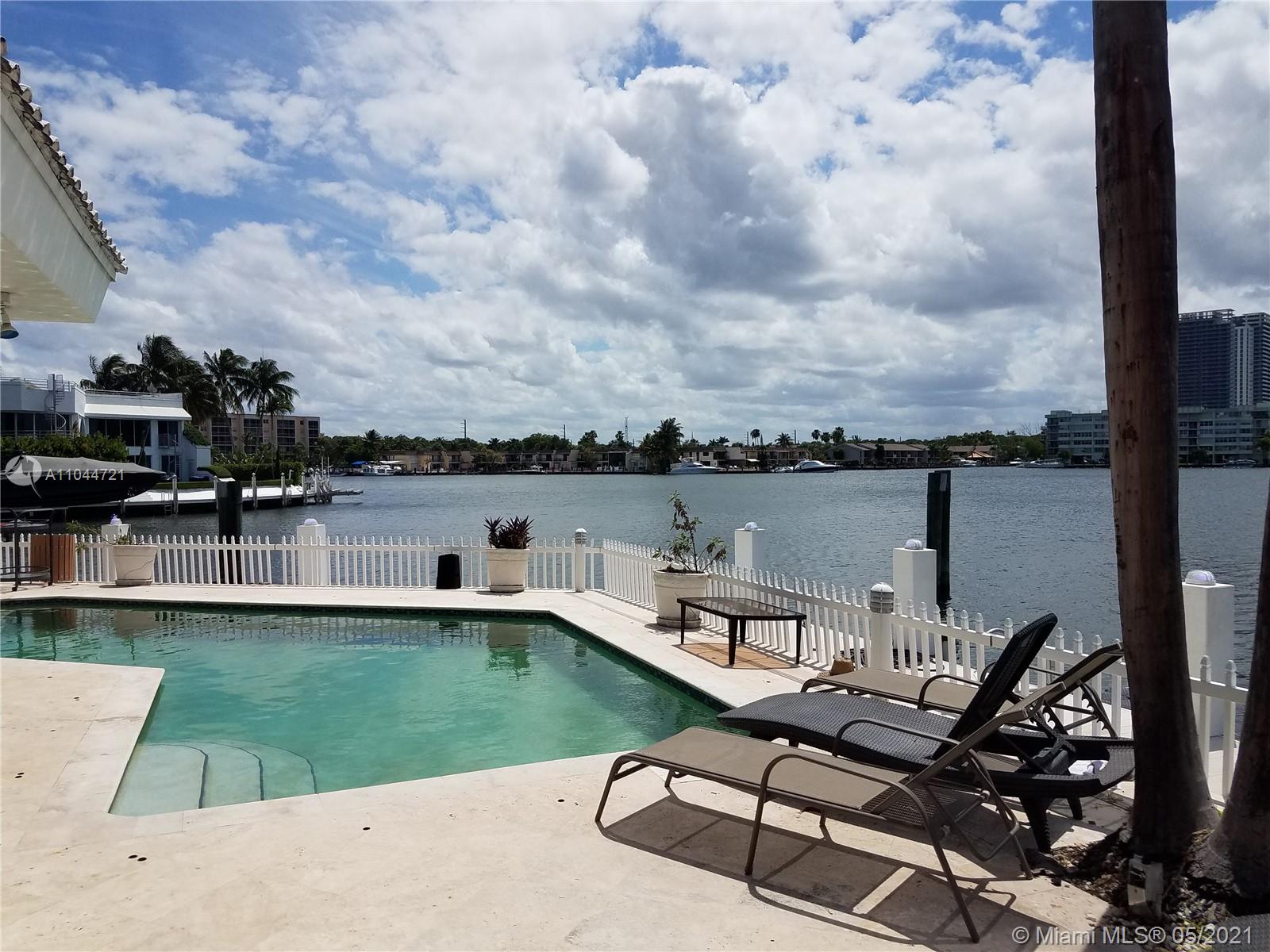 EASTERN SHORES - Residential