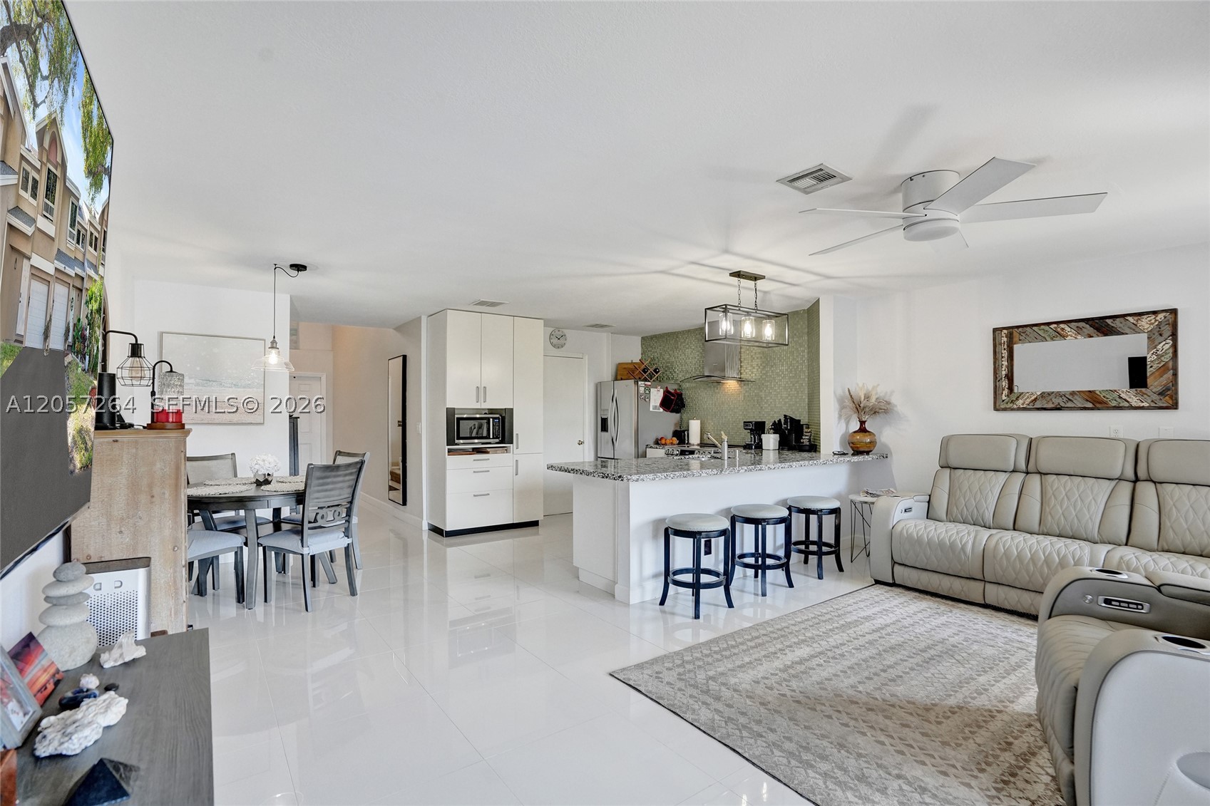 CORAL POINT NORTH - Residential
