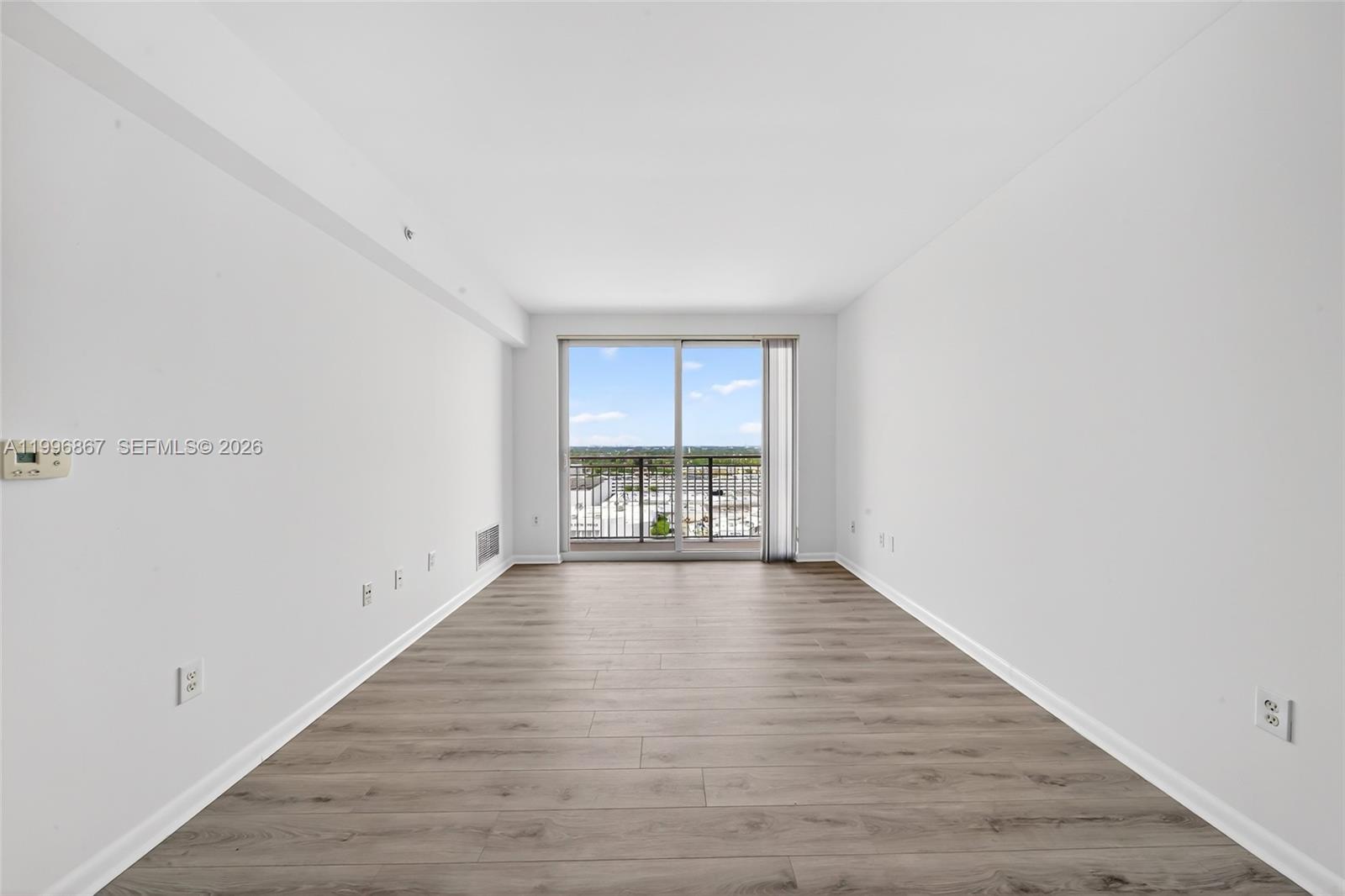 TOSCANO CONDO - Residential
