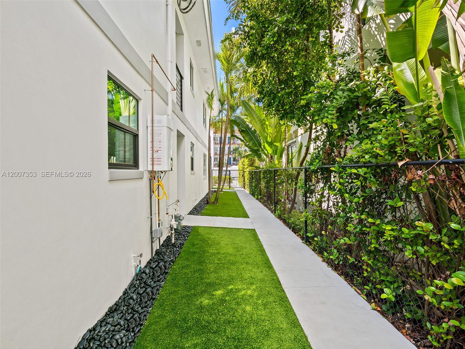 COLEE HAMMOCK - Residential Income