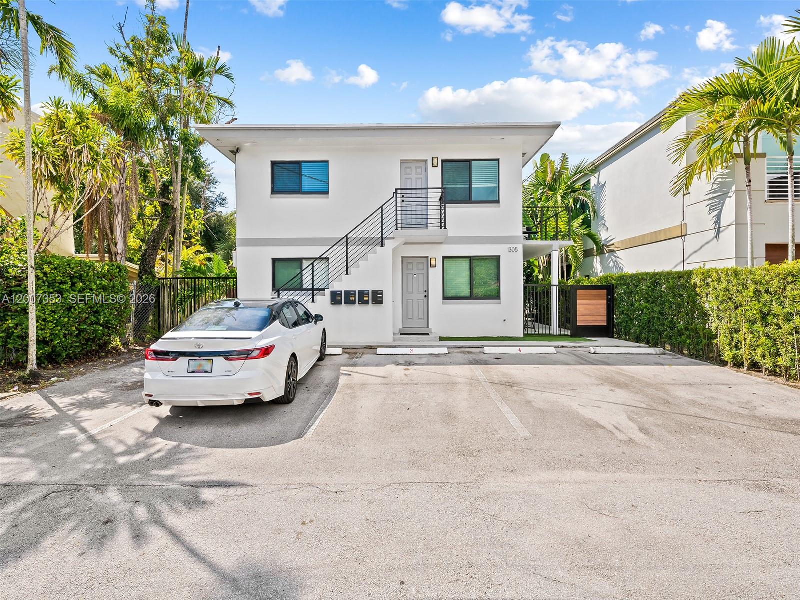 COLEE HAMMOCK - Residential Income