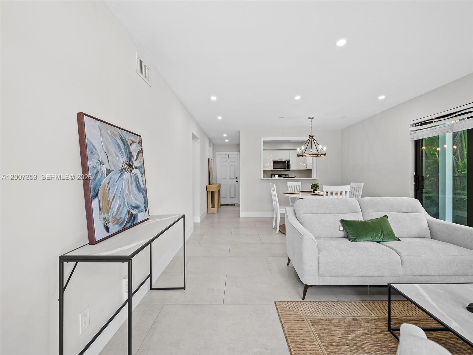 COLEE HAMMOCK - Residential Income