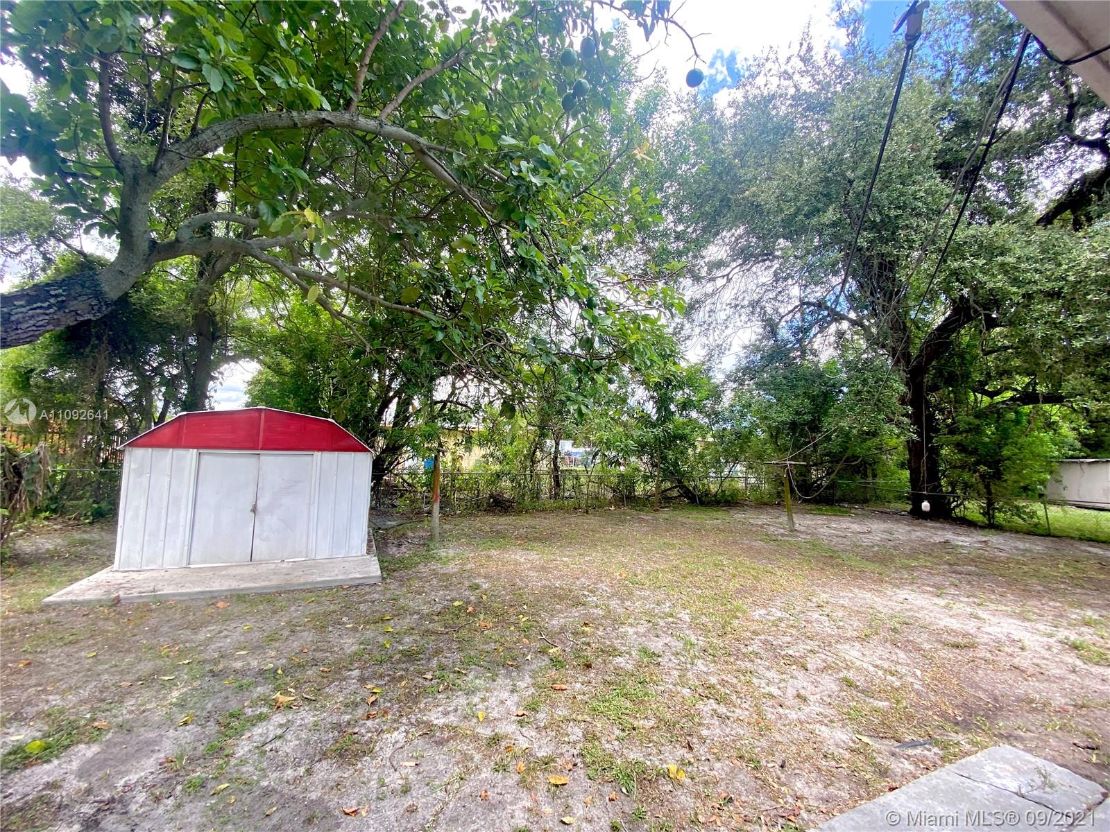 BUNCHE PARK - Residential