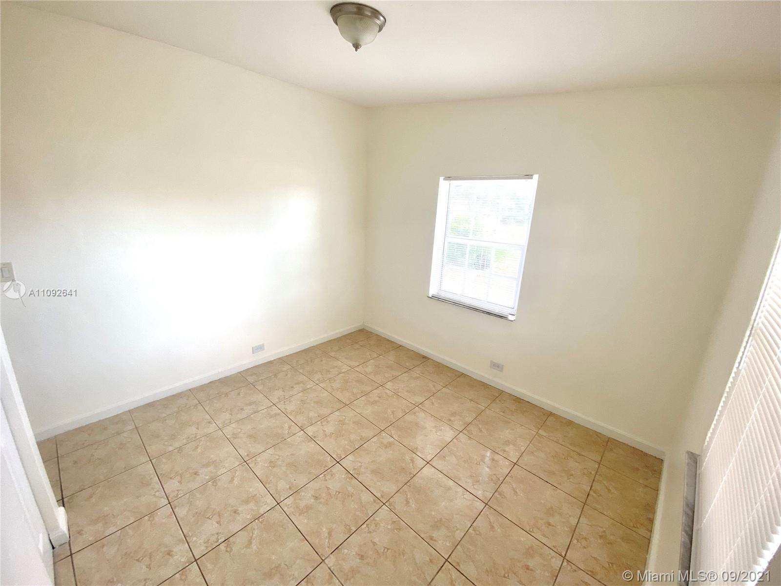 BUNCHE PARK - Residential