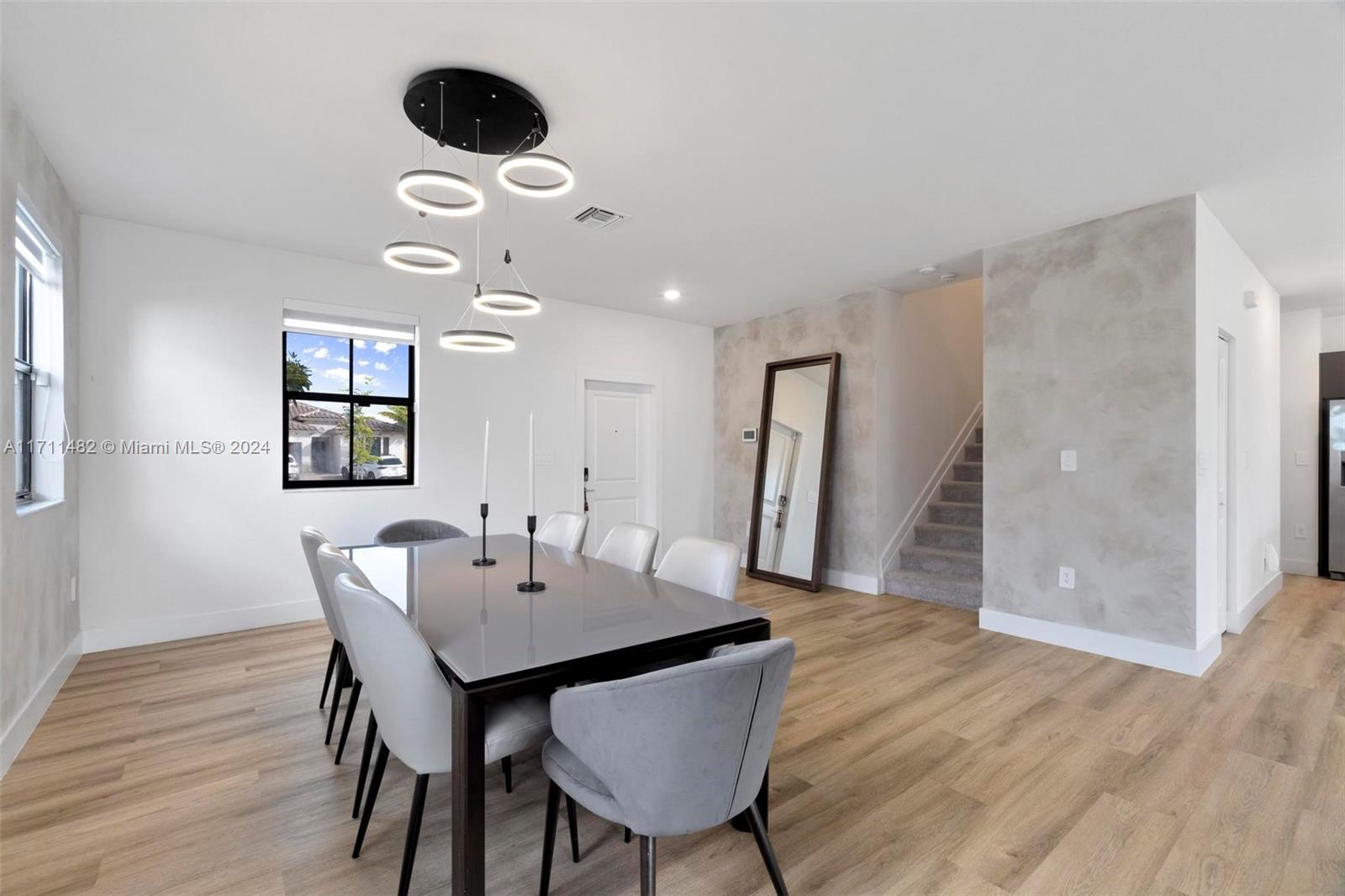 ESTATES AT SILVER PALM - Residential Lease