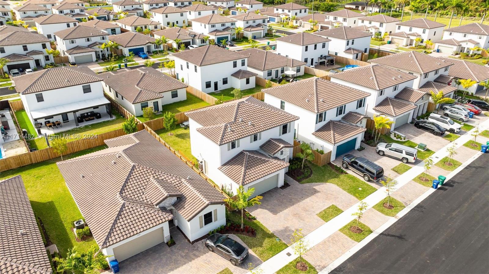 ESTATES AT SILVER PALM - Residential Lease