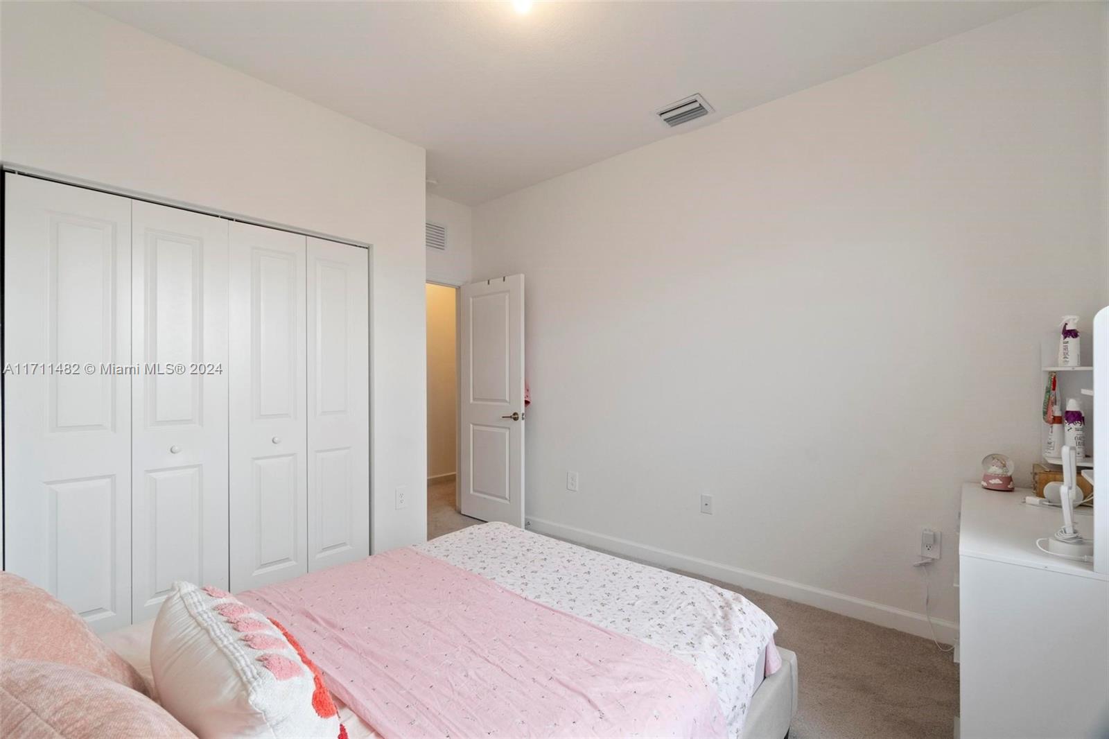ESTATES AT SILVER PALM - Residential Lease
