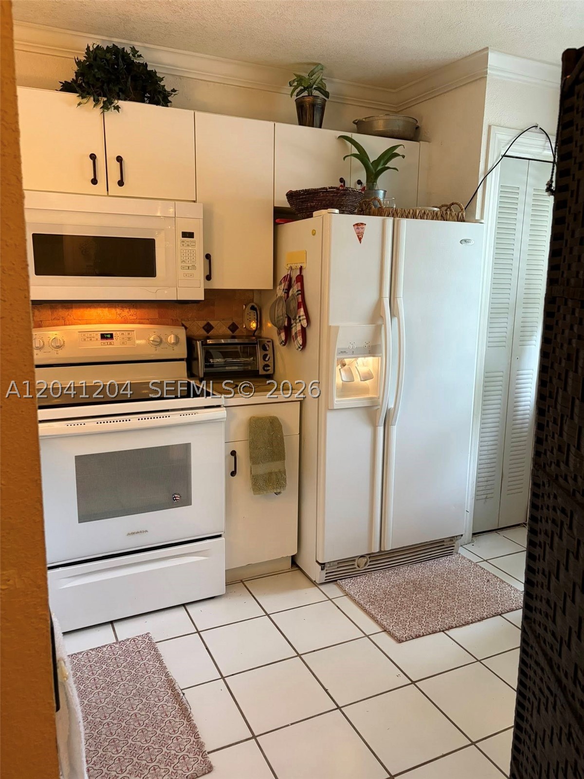 WEITZER SERENA LAKES TOWN - Residential