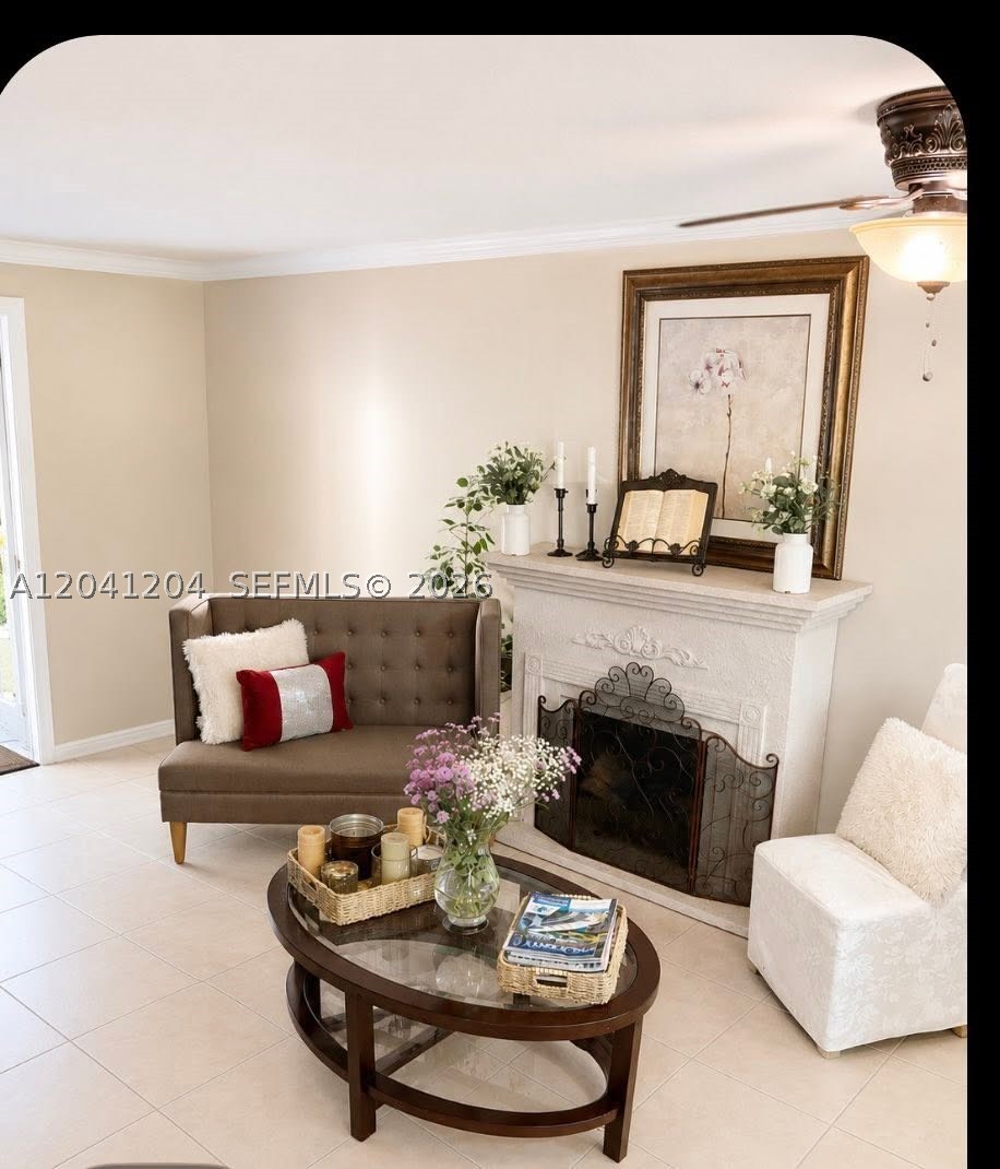 WEITZER SERENA LAKES TOWN - Residential