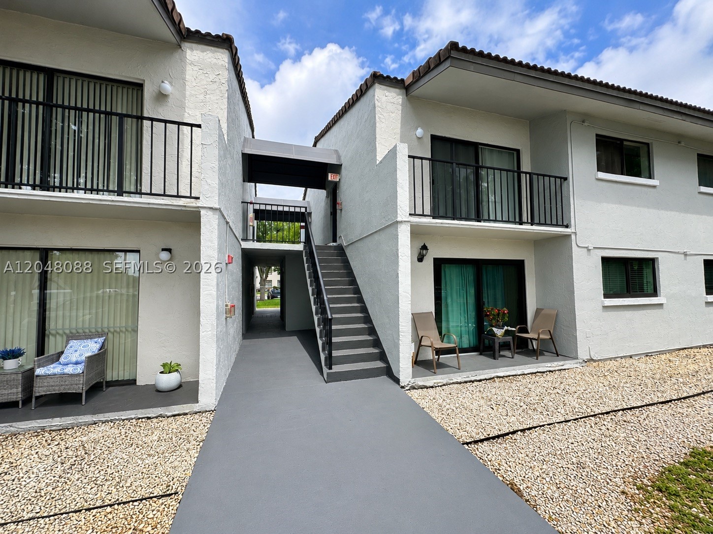 VILLA BELLINI CONDO - Residential