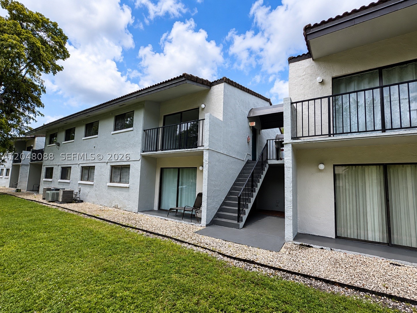 VILLA BELLINI CONDO - Residential