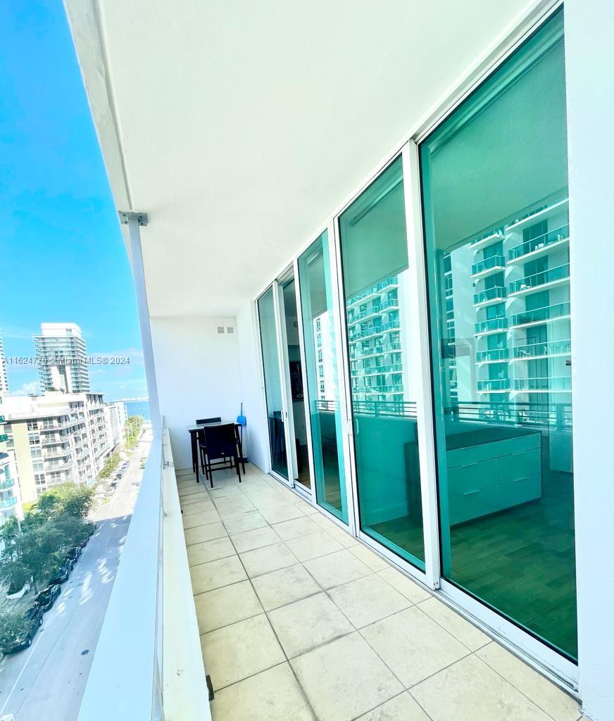 CITY 24 CONDO - Residential Lease