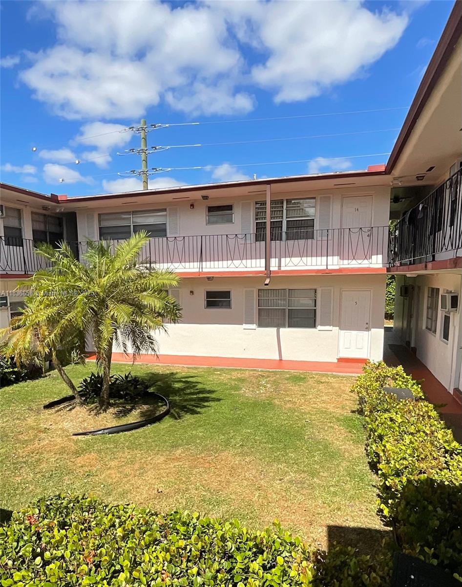 SAN SOUCI ESTS - Residential Lease
