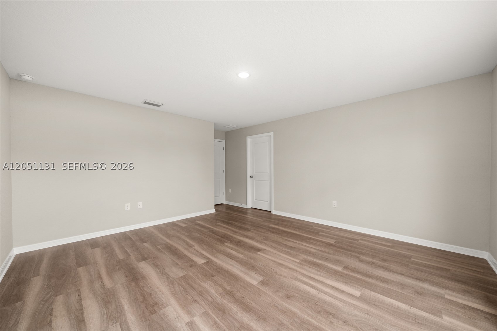 SUN N LAKE SEB UNIT 16 - Residential