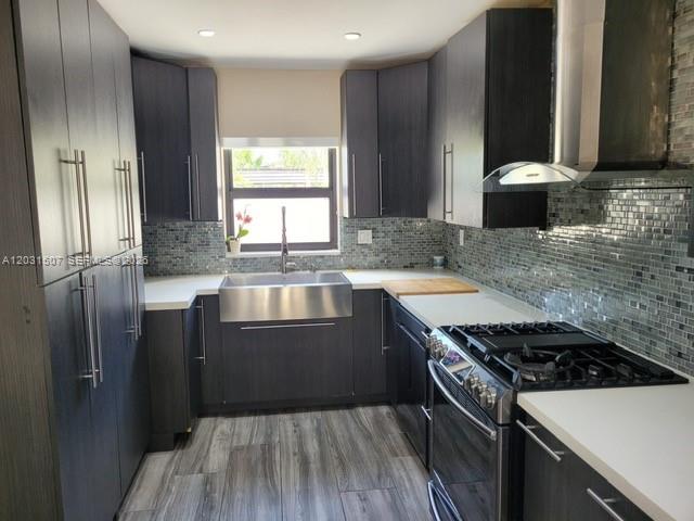 MIAMI LAKES LAKE HILDA TO - Residential Lease