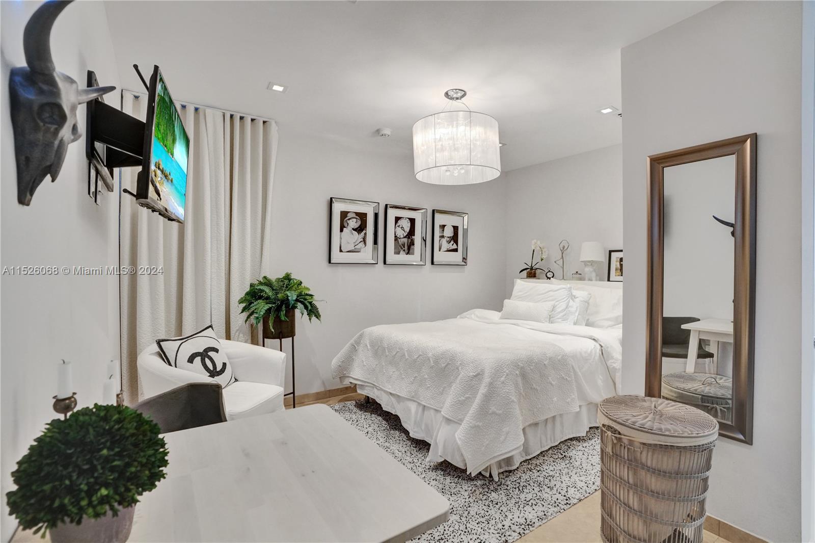 MASHTA ISLAND - Residential