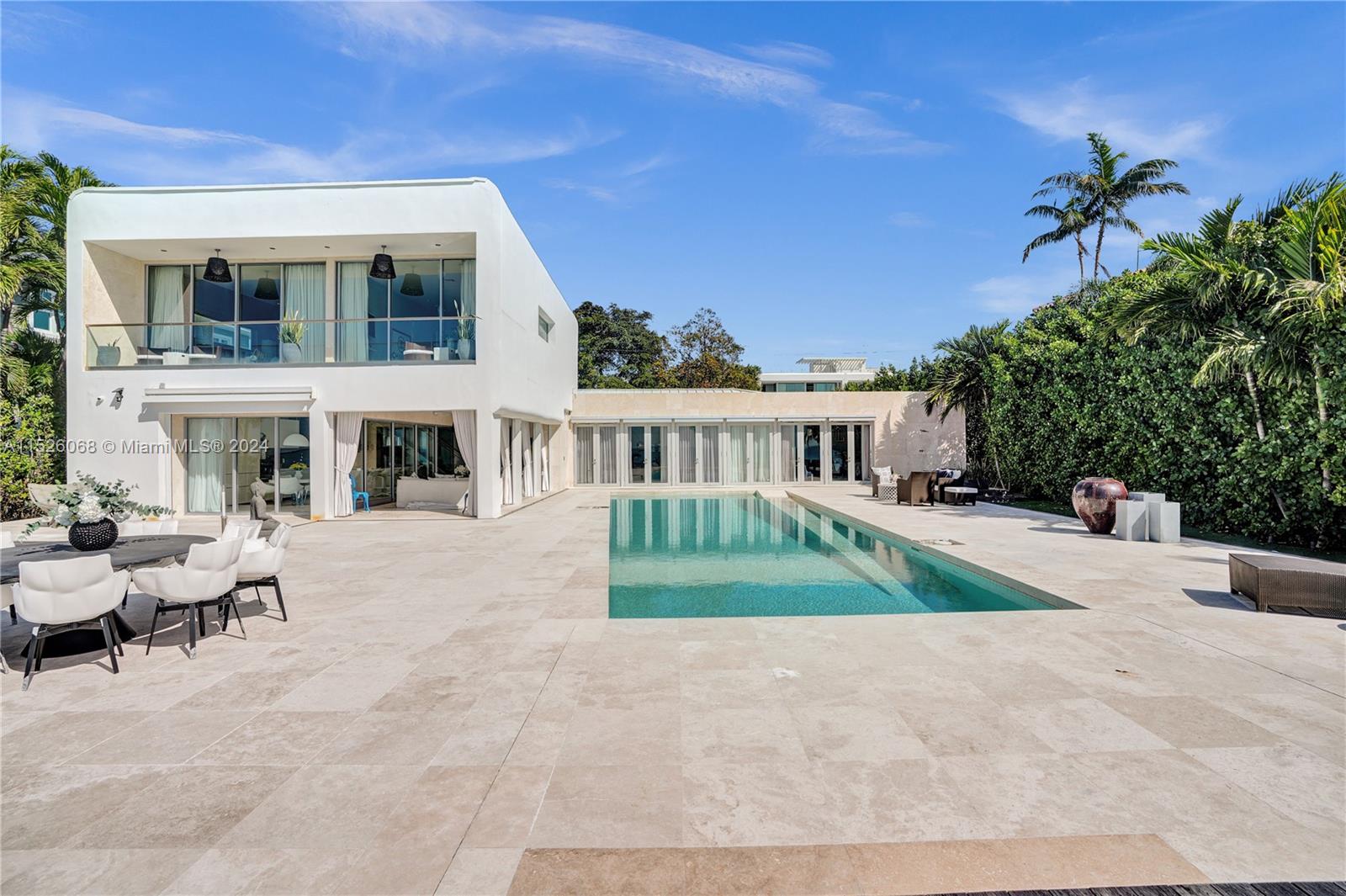 MASHTA ISLAND - Residential