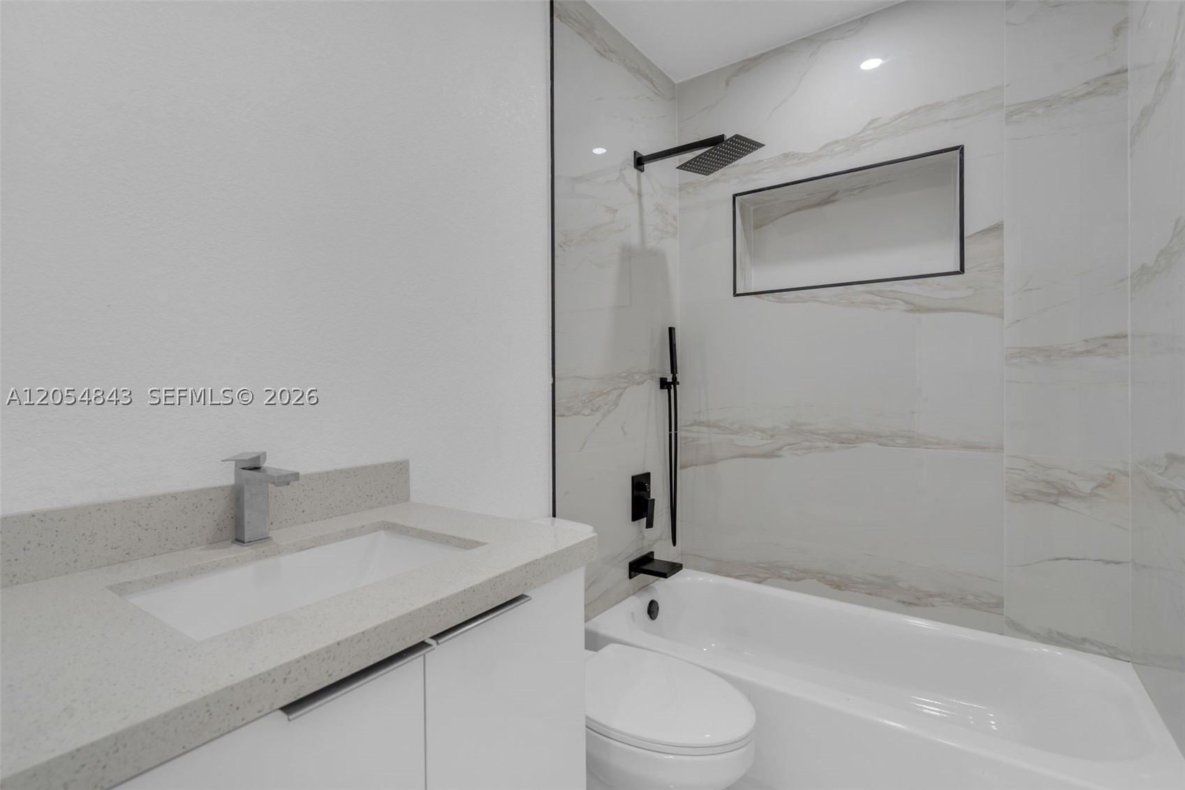 EVERGLADES AVE HEIGHTS AD - Residential