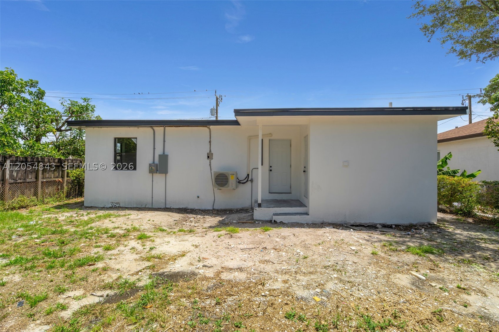 EVERGLADES AVE HEIGHTS AD - Residential