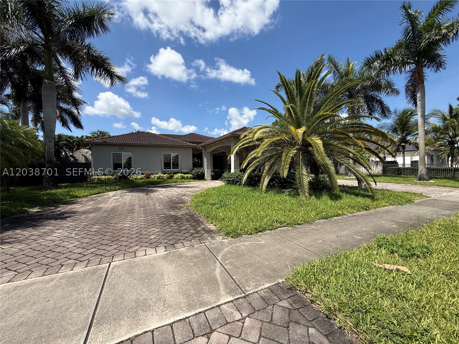 VIRGINIA ESTATES - Residential