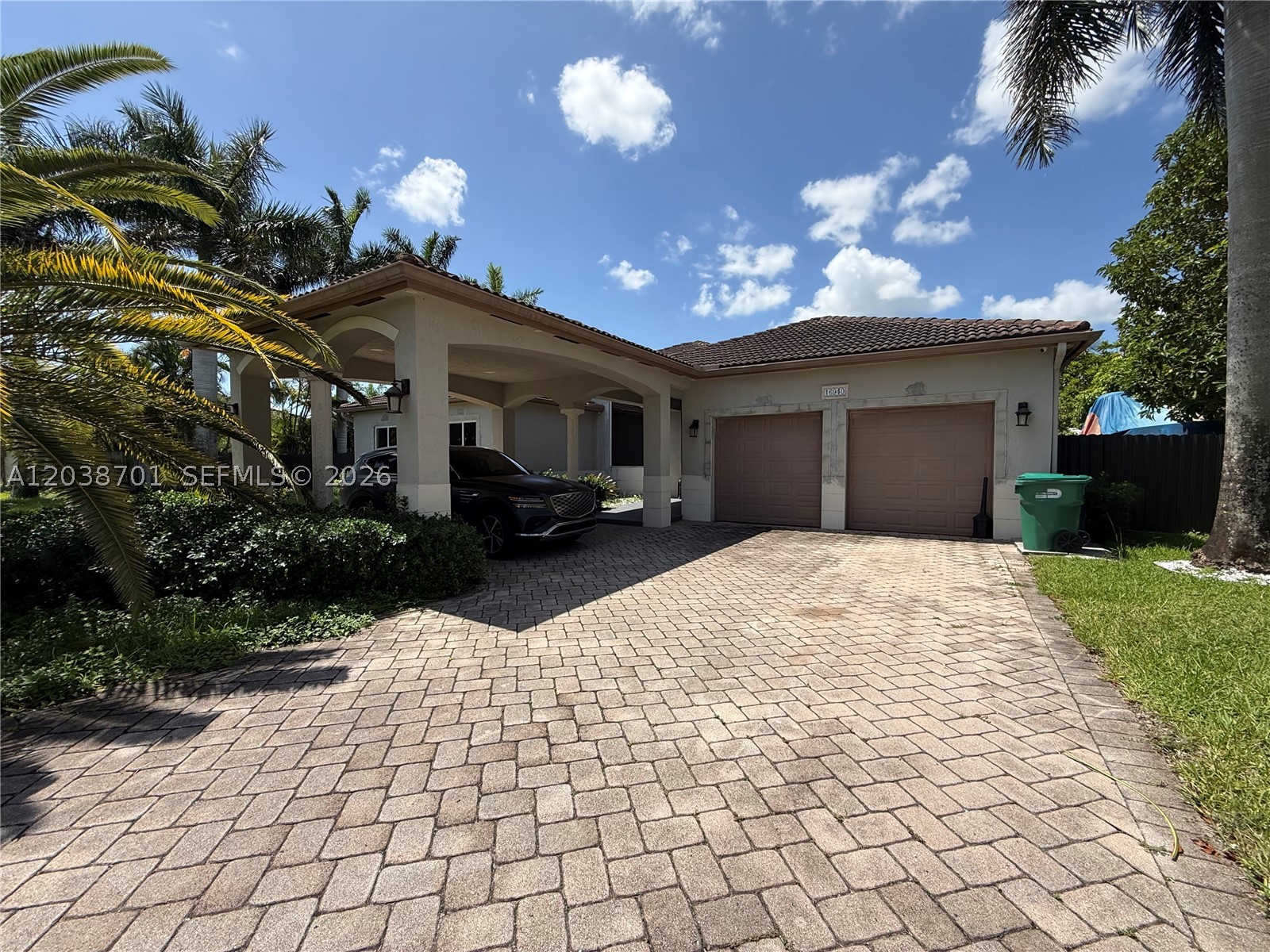 VIRGINIA ESTATES - Residential