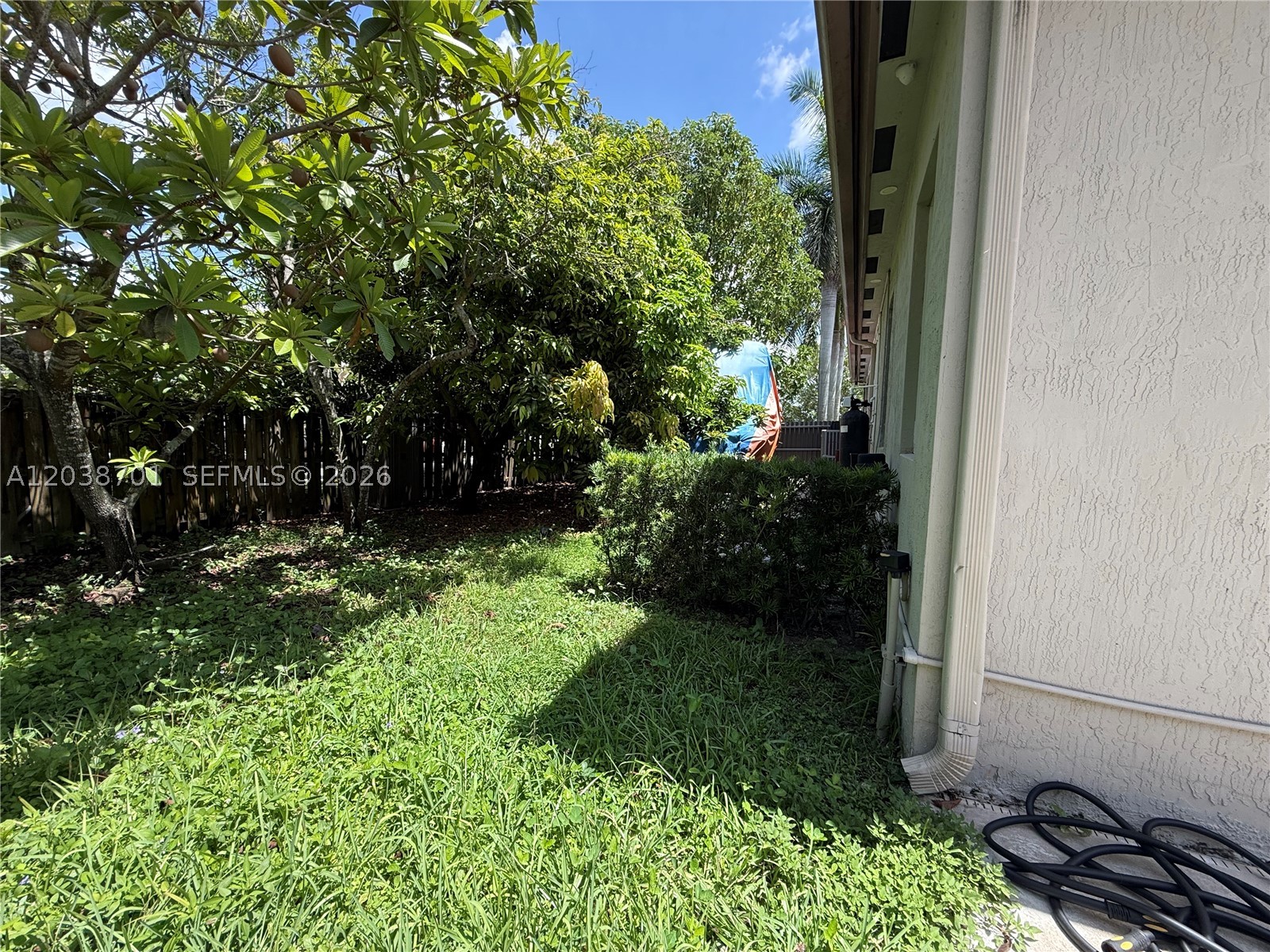 VIRGINIA ESTATES - Residential