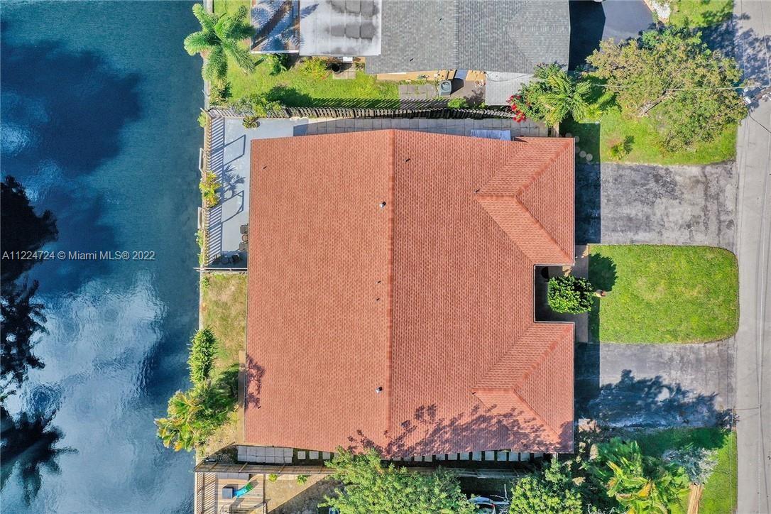 SEACREST ISLES 1 ADD - Residential Income