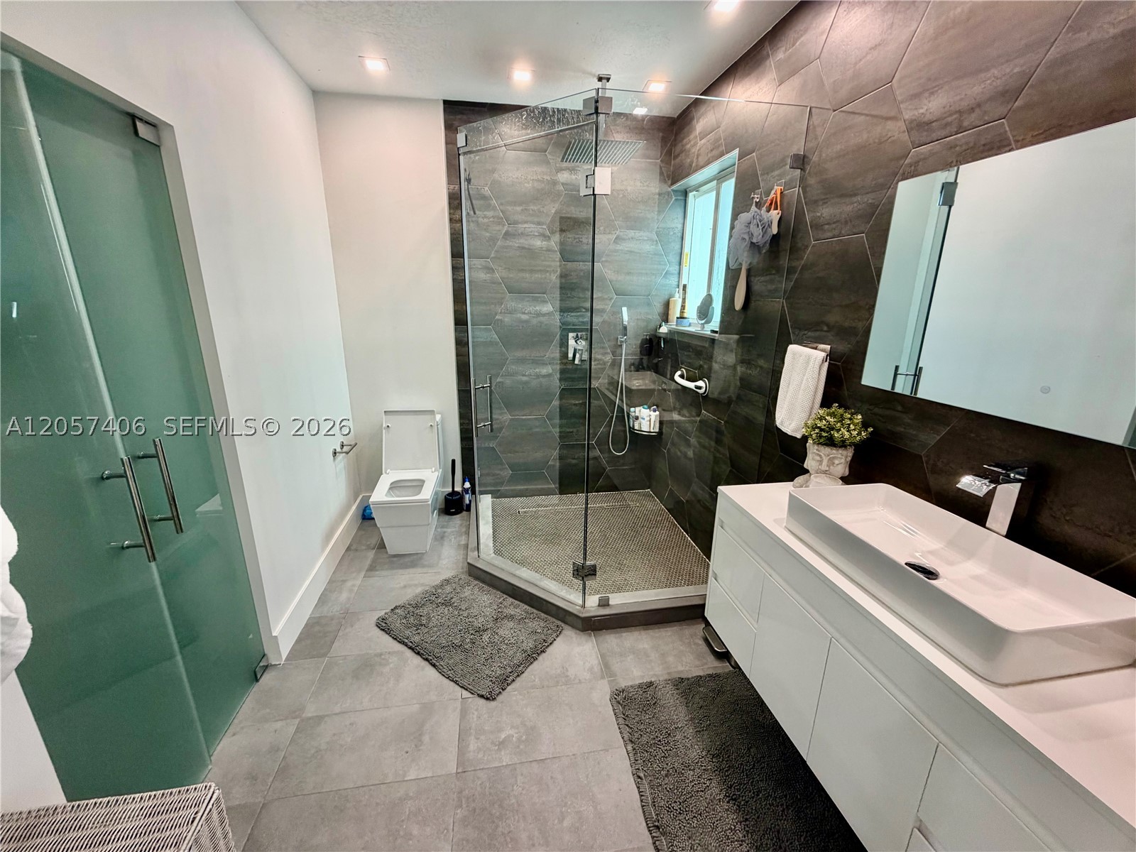 SHORES AT KEYS GATE - Residential