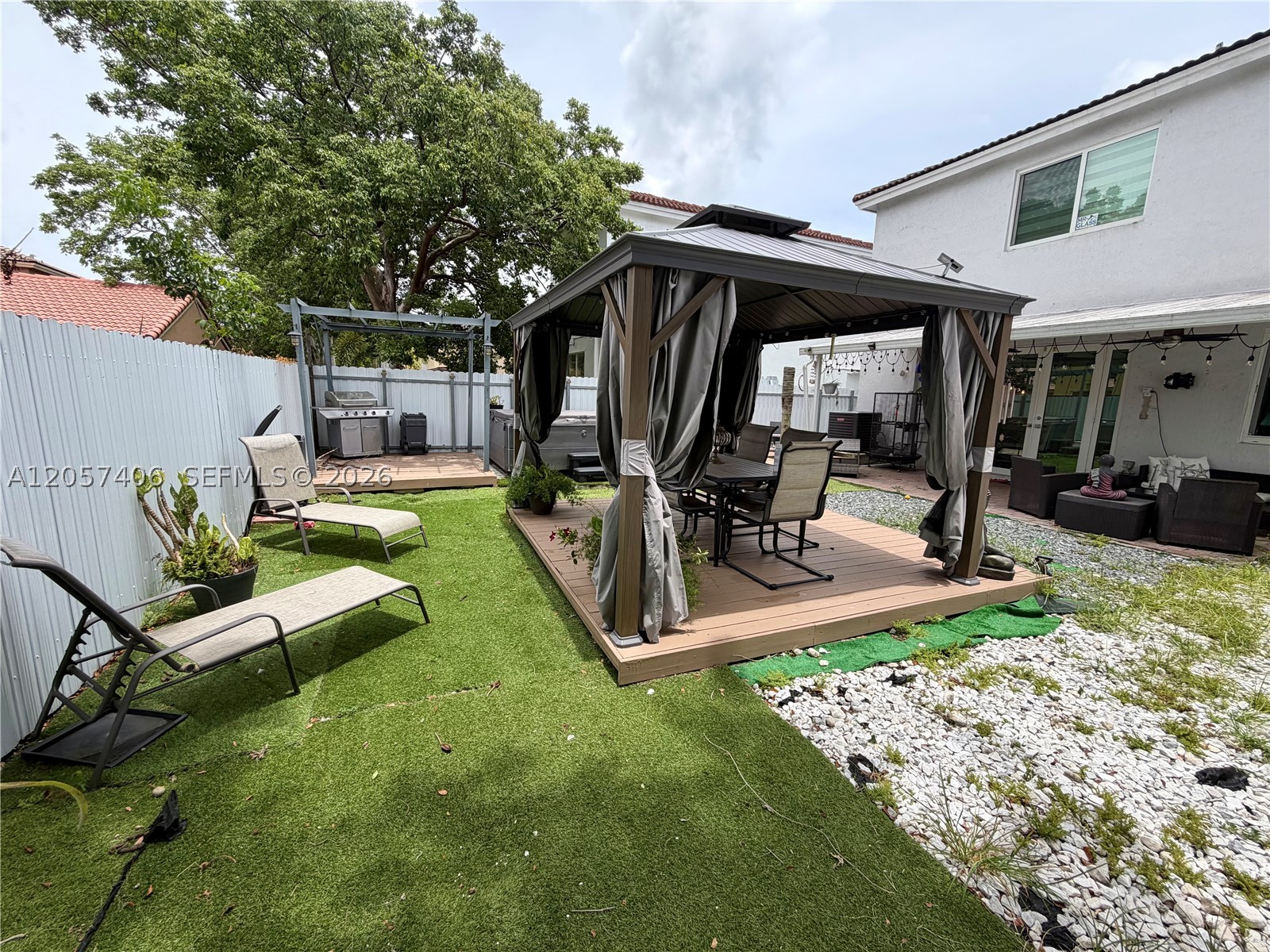 SHORES AT KEYS GATE - Residential