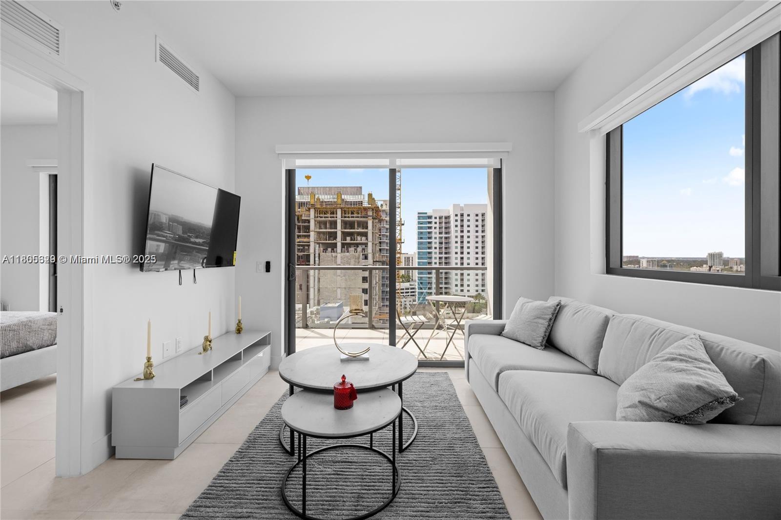 Smart Brickell - Residential Lease