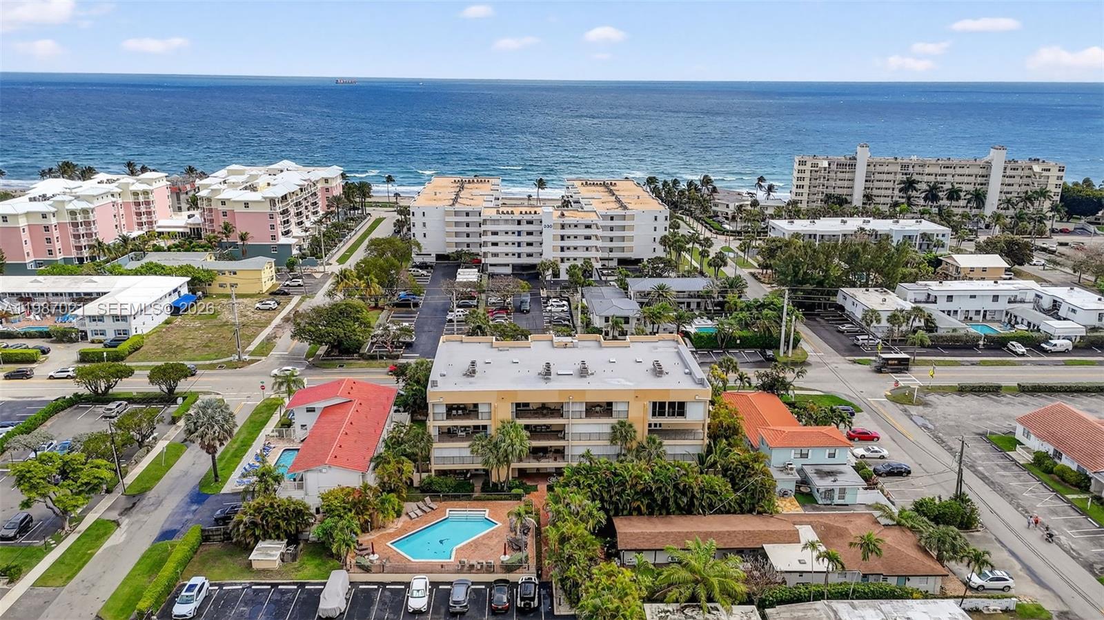 BEACH HOUSE VILLAGE CONDO - Residential