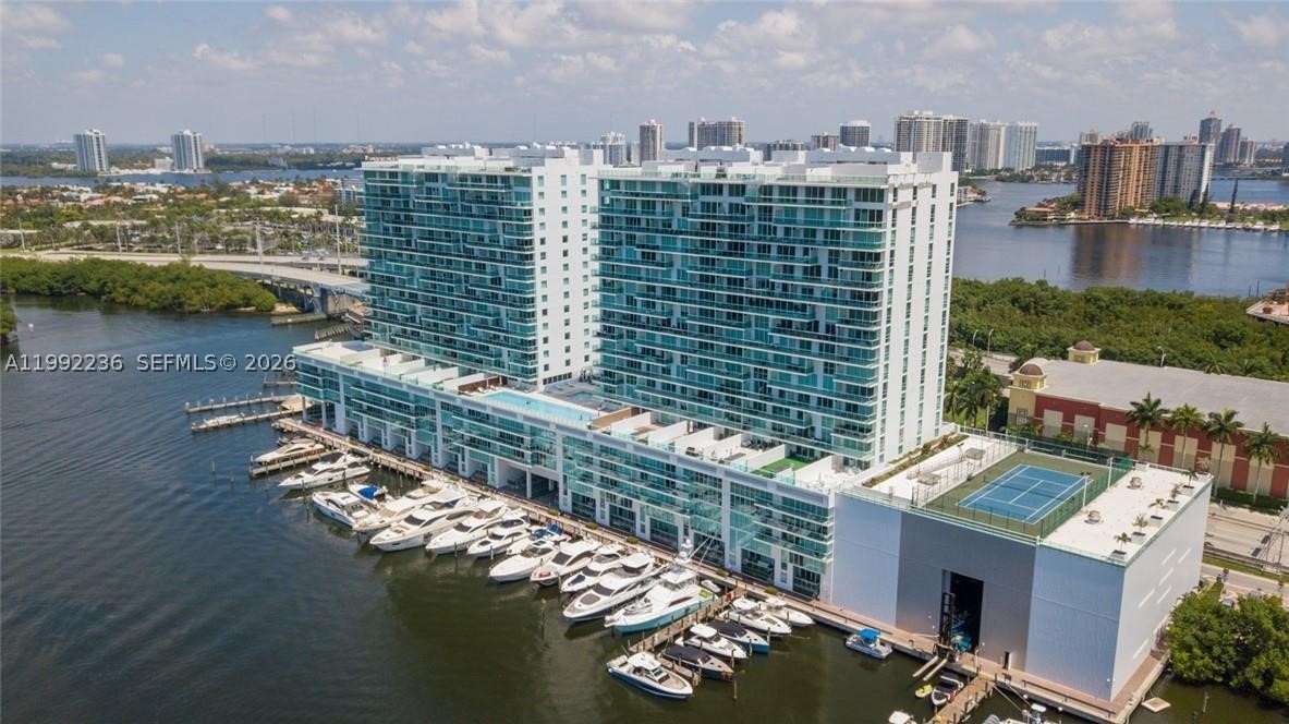 400 SUNNY ISLES CONDO EAS - Residential