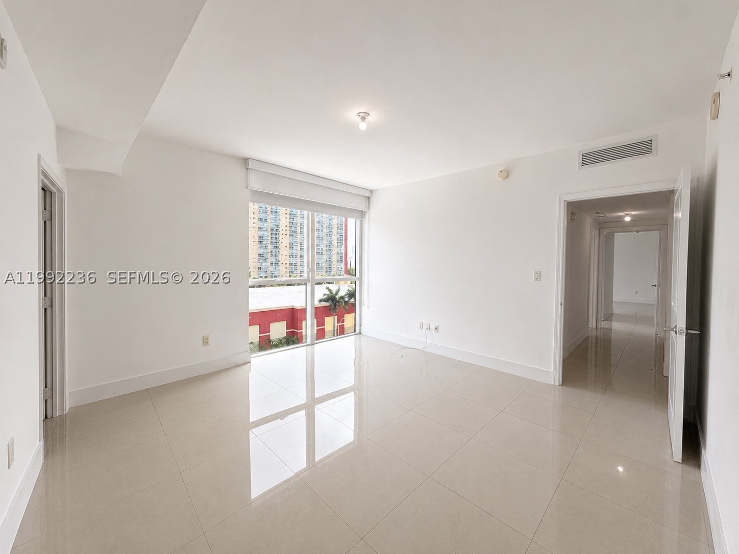 400 SUNNY ISLES CONDO EAS - Residential