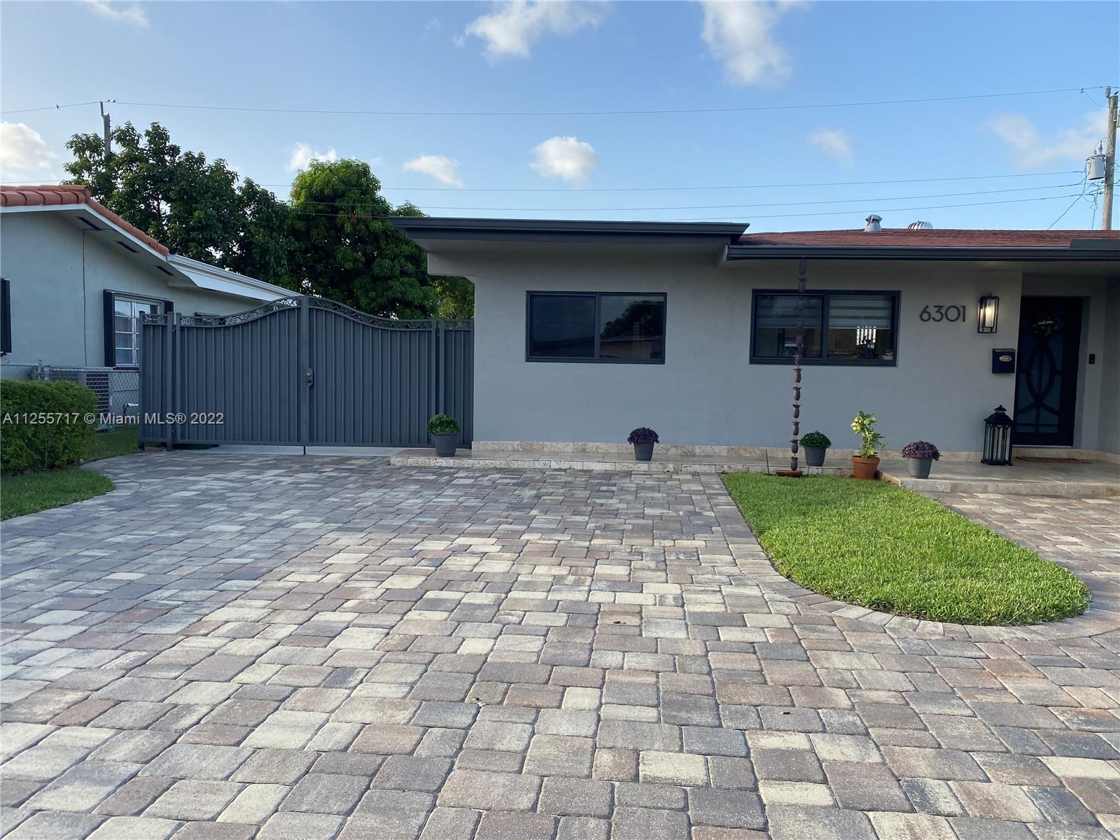 4TH ADDN TO PALM SPRINGS - Residential