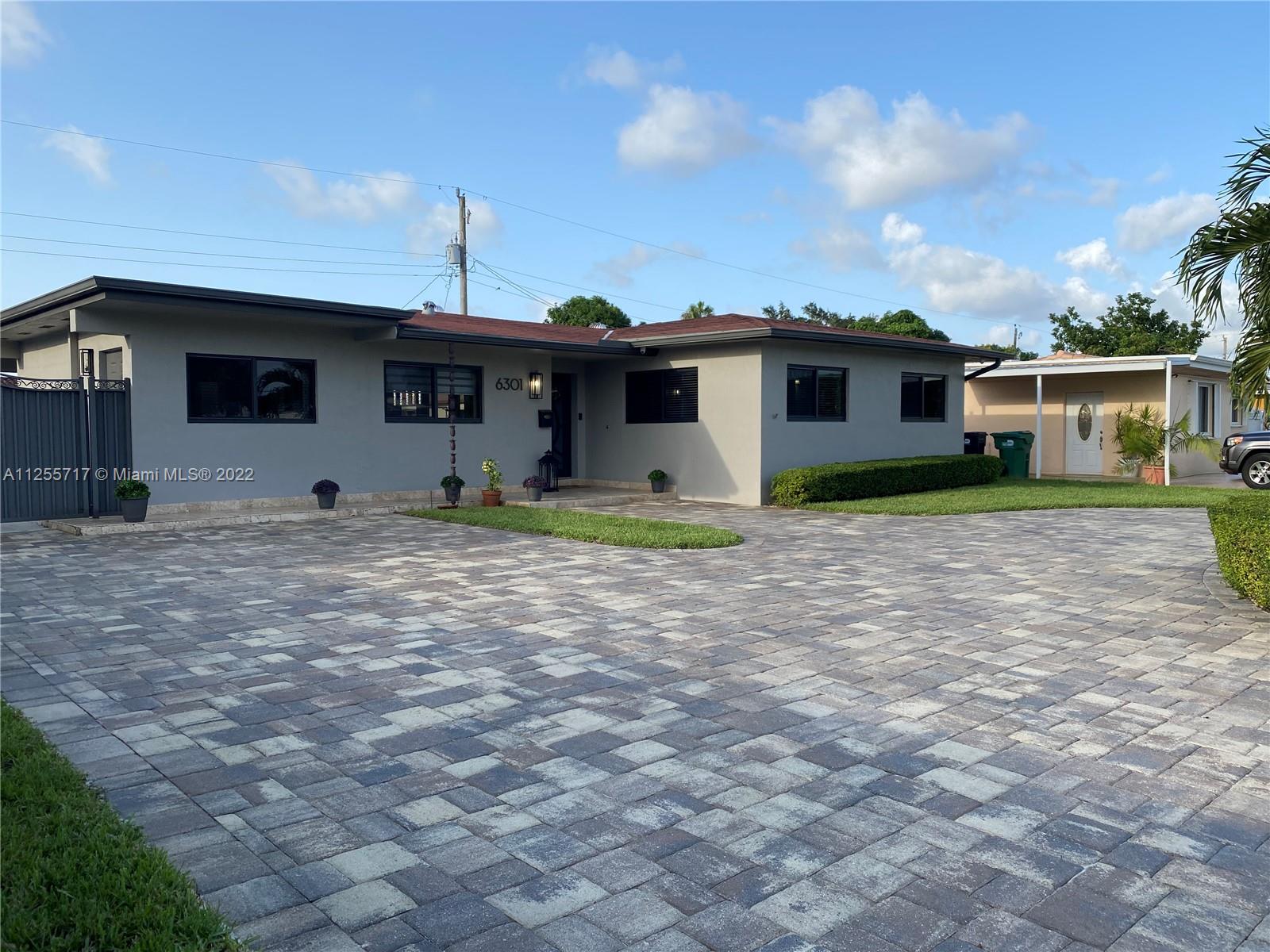 4TH ADDN TO PALM SPRINGS - Residential