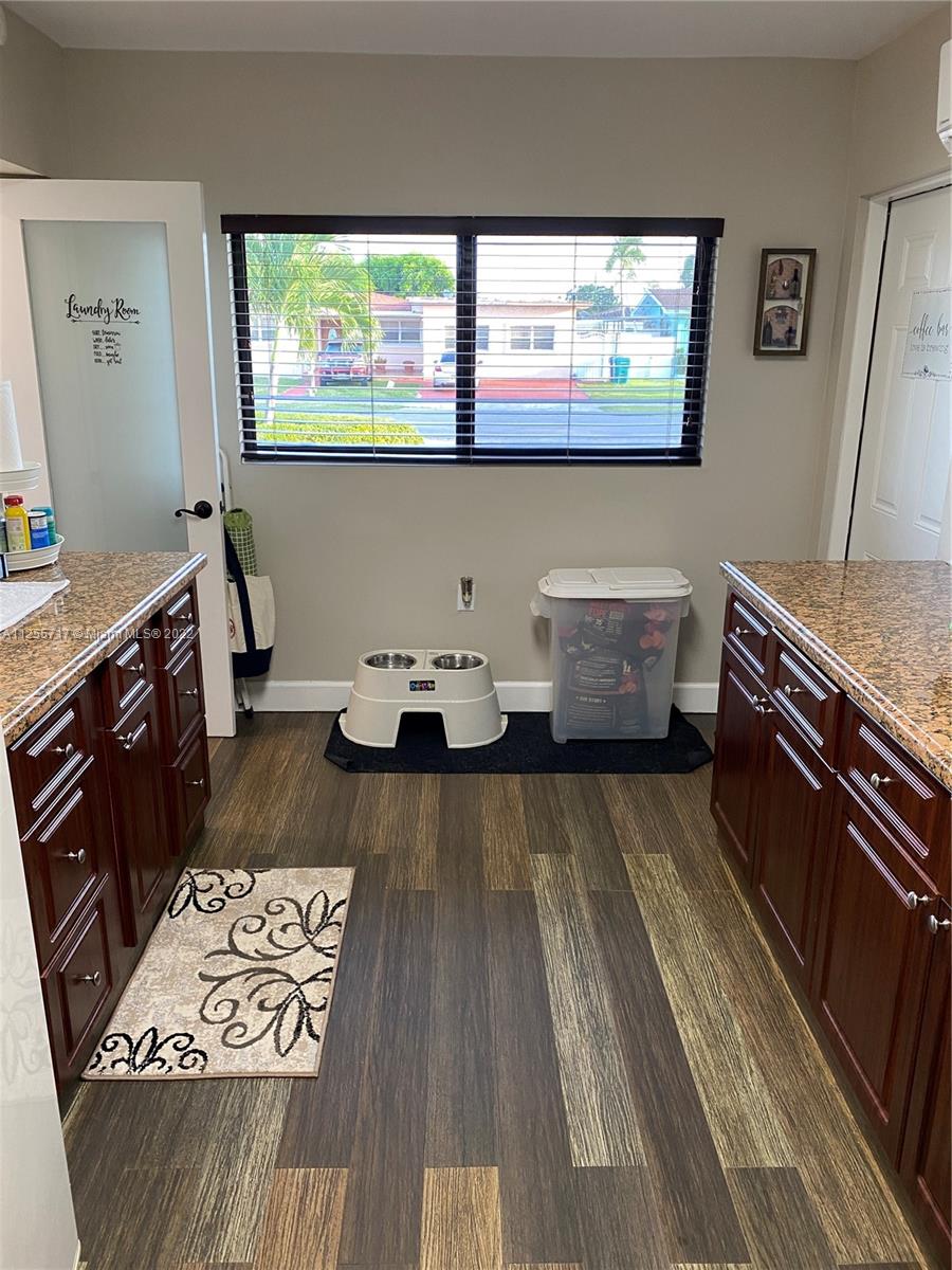 4TH ADDN TO PALM SPRINGS - Residential
