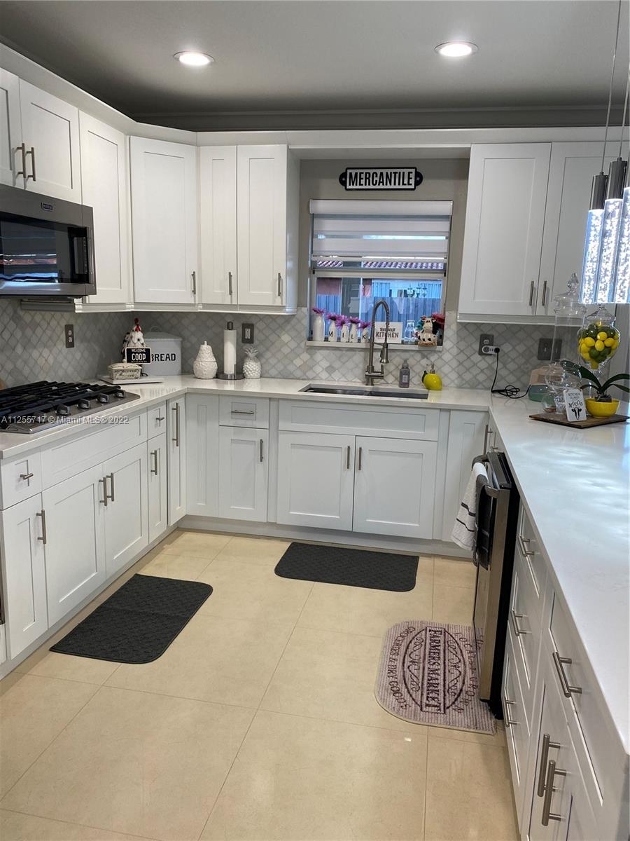 4TH ADDN TO PALM SPRINGS - Residential