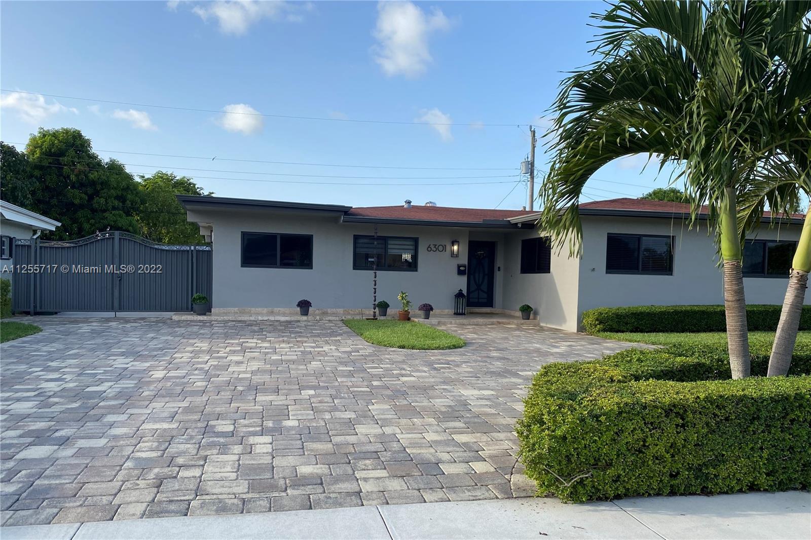 4TH ADDN TO PALM SPRINGS - Residential