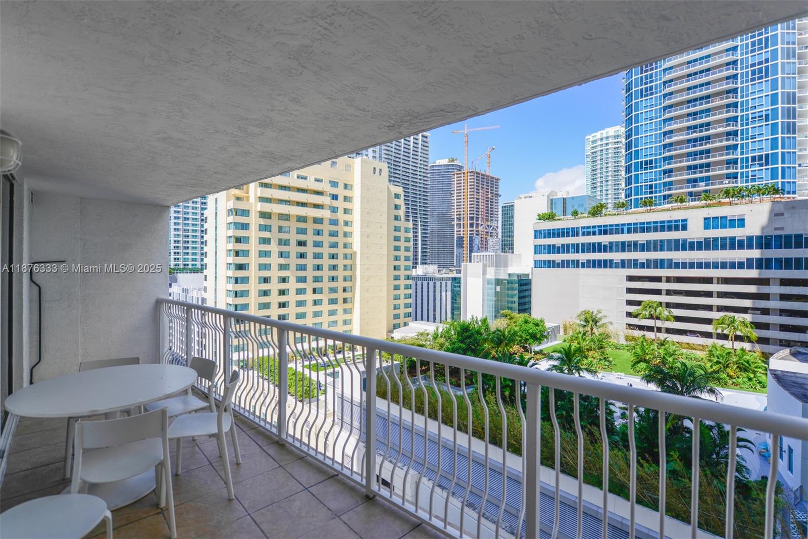 THE CLUB AT BRICKELL BAY - Residential Lease