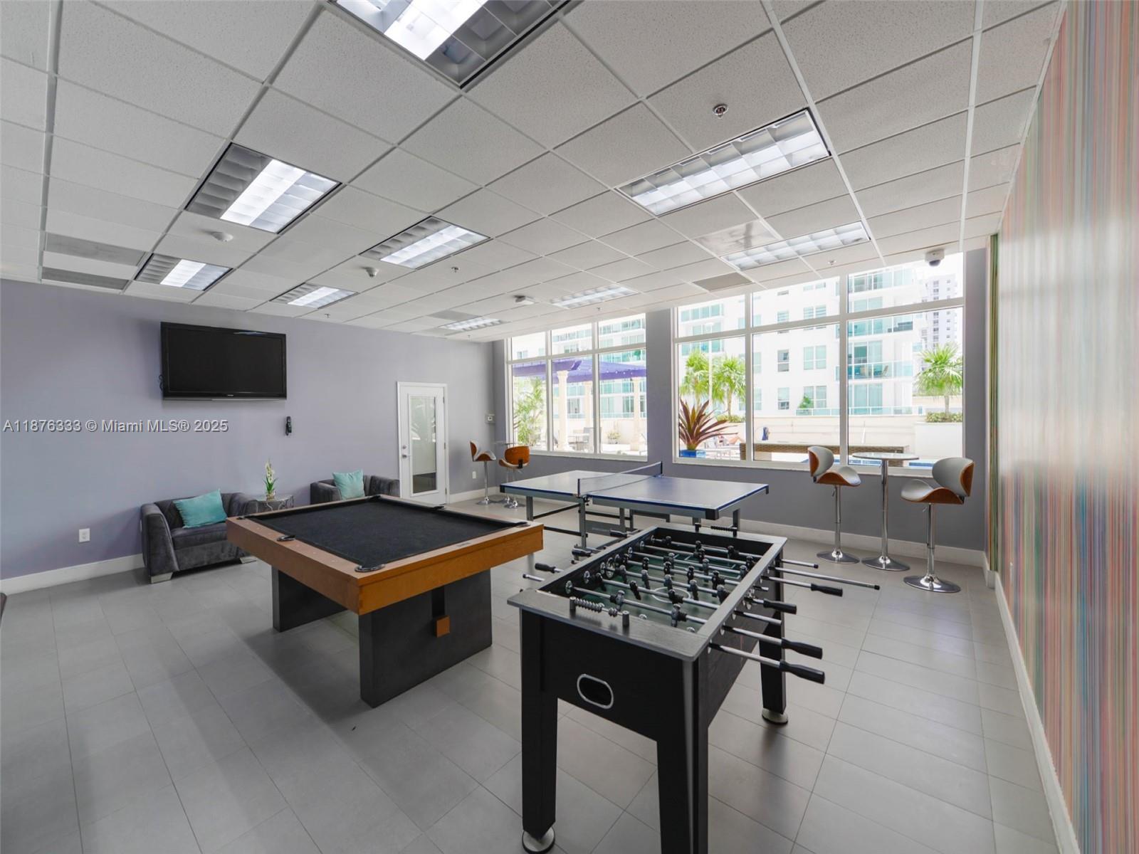 THE CLUB AT BRICKELL BAY - Residential Lease