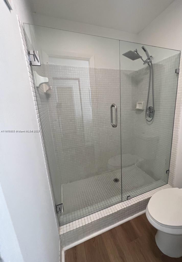 LAKEVIEW AT THE HAMMOCKS - Residential Lease