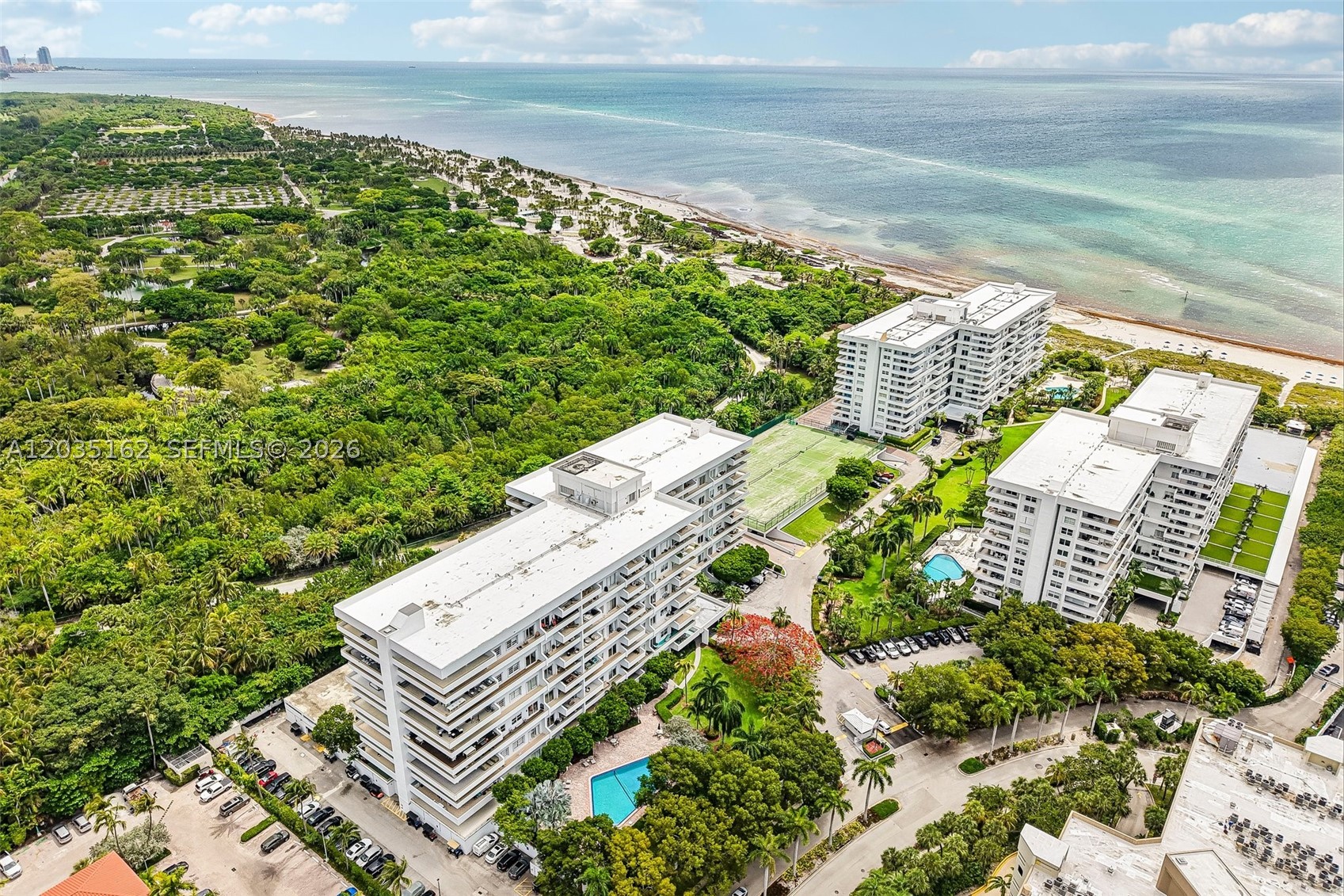 COMMODORE CLUB WEST CONDO - Residential