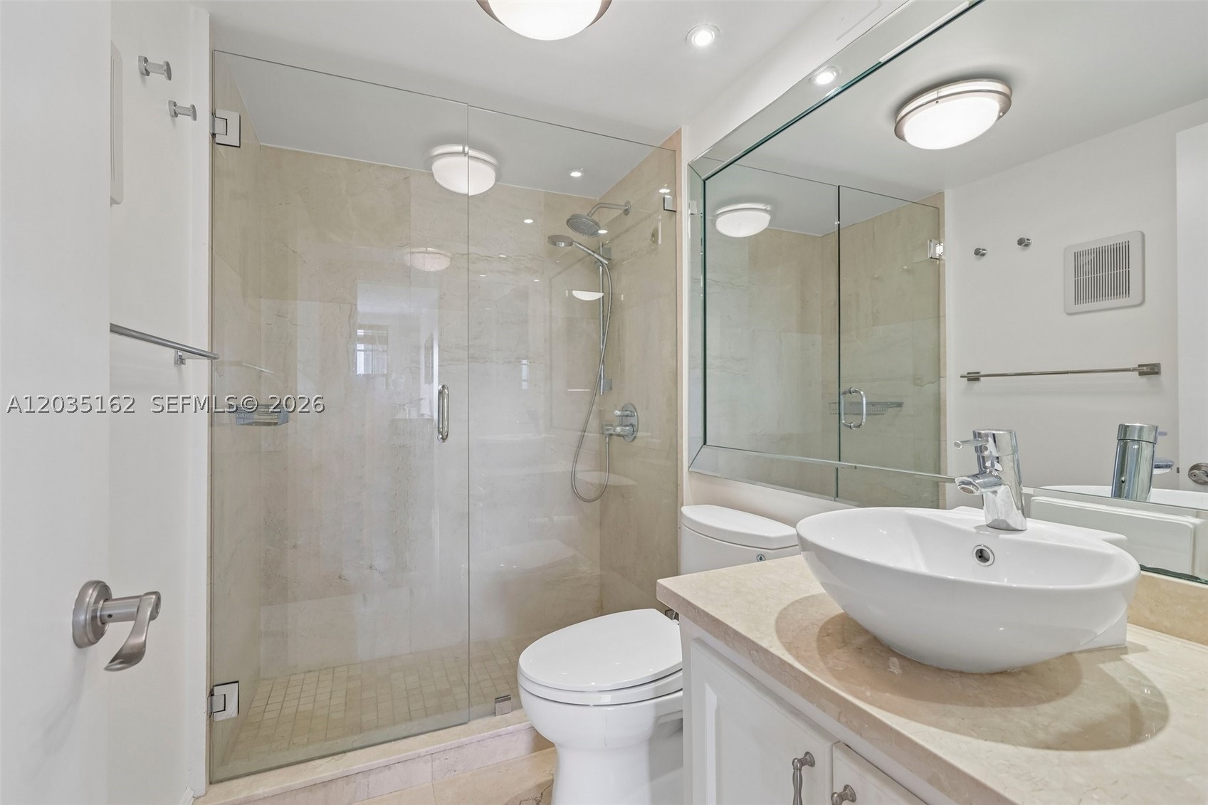 COMMODORE CLUB WEST CONDO - Residential