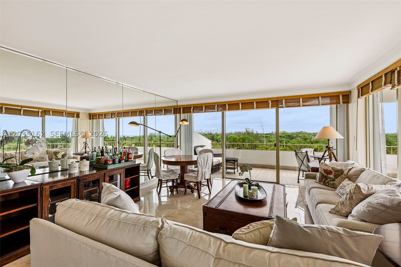 COMMODORE CLUB WEST CONDO - Residential